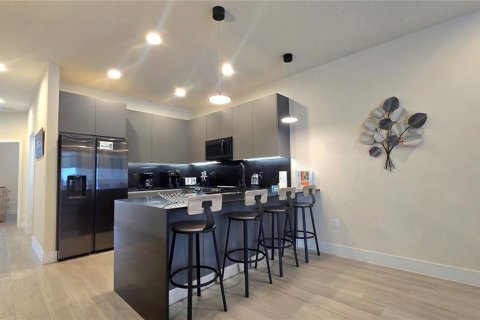Touwnhouse à louer à Clermont, Floride: 3 chambres, 172.05 m2 № 2359347 - photo 12