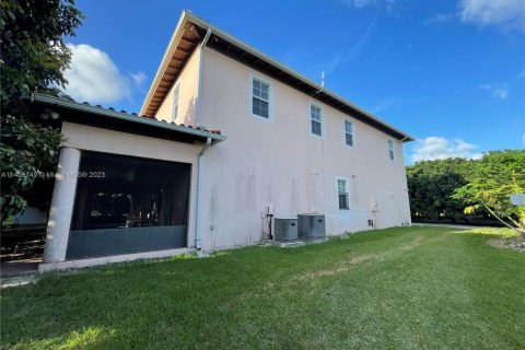 Propiedad comercial en venta en Homestead, Florida № 1877637 - foto 24