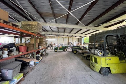 Propiedad comercial en venta en Homestead, Florida № 1877637 - foto 30