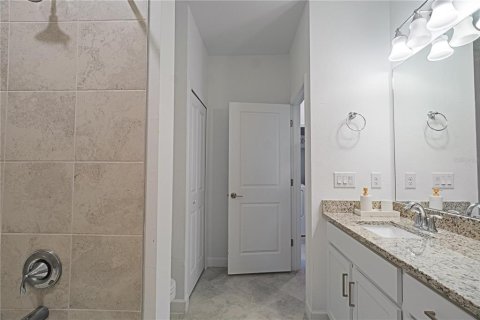 Townhouse in Bradenton, Florida 3 bedrooms, 174.56 sq.m. № 1657651 - photo 19