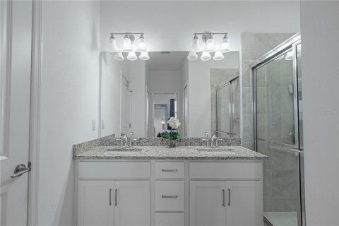 Townhouse in Bradenton, Florida 3 bedrooms, 174.56 sq.m. № 1657651 - photo 24
