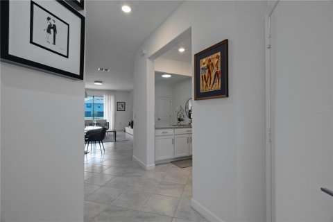 Townhouse in Bradenton, Florida 3 bedrooms, 174.56 sq.m. № 1657651 - photo 26