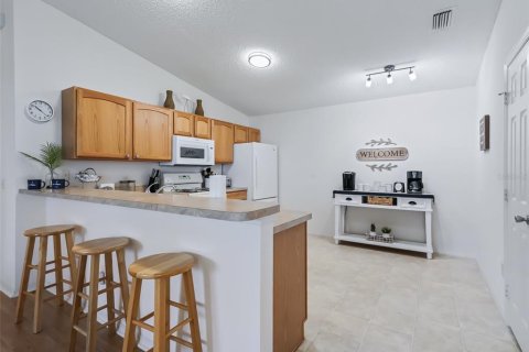 Casa en alquiler en The Villages, Florida, 2 dormitorios, 107.4 m2 № 1835684 - foto 9