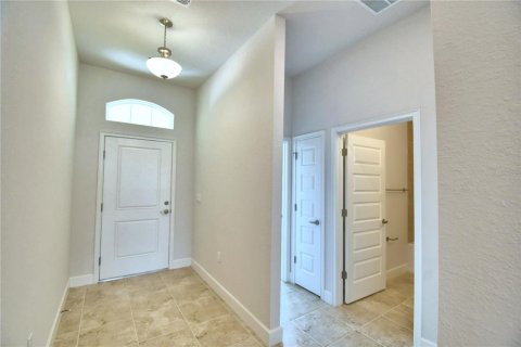 House in MAGNOLIA PARK in Haines City, Florida 3 bedrooms, 140.47 sq.m. № 1257660 - photo 5