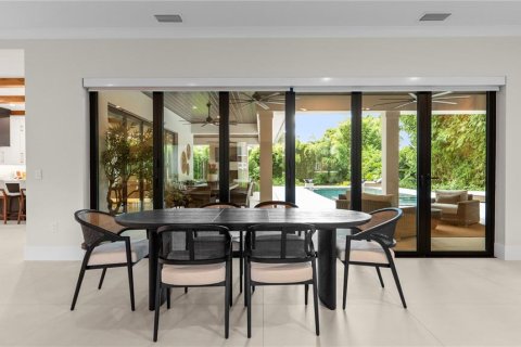 Casa en venta en Lakeland, Florida, 4 dormitorios, 297.01 m2 № 2303012 - foto 18