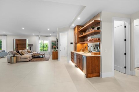 Casa en venta en Lakeland, Florida, 4 dormitorios, 297.01 m2 № 2303012 - foto 19
