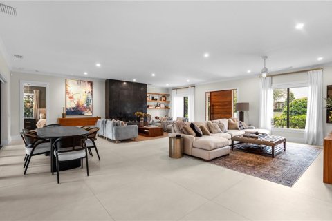 Casa en venta en Lakeland, Florida, 4 dormitorios, 297.01 m2 № 2303012 - foto 12
