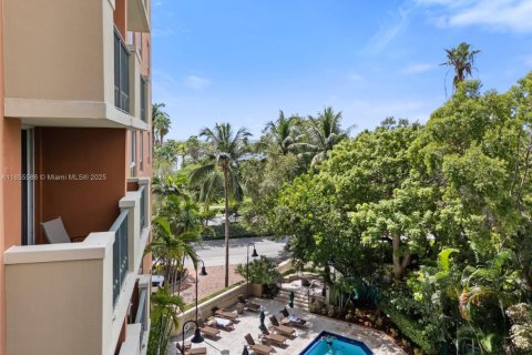 Купить кондоминиум в Майами, Флорида 1 спальня, 65.96м2, № 1960667 - фото 14