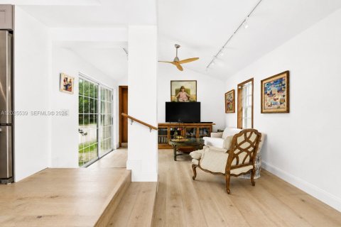 Villa ou maison à vendre à Miami Beach, Floride: 4 chambres, 367.15 m2 № 2154531 - photo 16