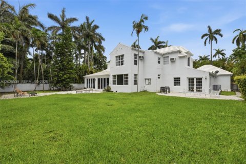 Villa ou maison à vendre à Miami Beach, Floride: 4 chambres, 367.15 m2 № 2154531 - photo 6