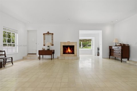 Villa ou maison à vendre à Miami Beach, Floride: 4 chambres, 367.15 m2 № 2154531 - photo 12