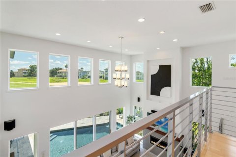 House in Four Corners, Florida 12 bedrooms, 550.17 sq.m. № 1873765 - photo 28