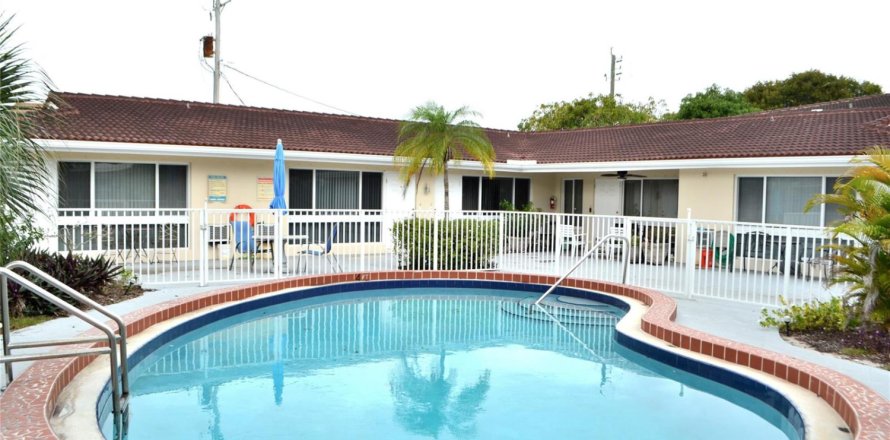 Apartamento en Fort Lauderdale, Florida 1 dormitorio, 350.33 m2 № 2253026