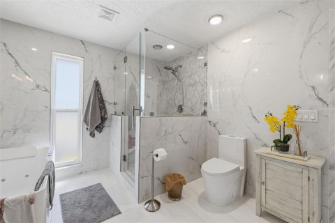 House in Saint Petersburg, Florida 4 bedrooms, 229.65 sq.m. № 2129697 - photo 27