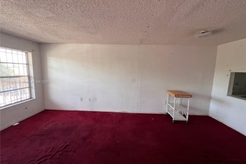 Condo in Miami Gardens, Florida  № 1836592 - photo 5