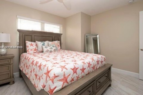 Condominio en venta en Lauderdale-by-the-Sea, Florida, 2 dormitorios, 92.9 m2 № 2031856 - foto 16