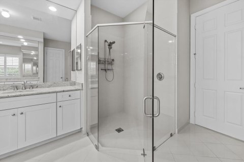 House in Jupiter, Florida 5 bedrooms, 365.48 sq.m. № 2188593 - photo 22