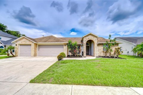 House in Valrico, Florida 4 bedrooms, 201.88 sq.m. № 1780632 - photo 1
