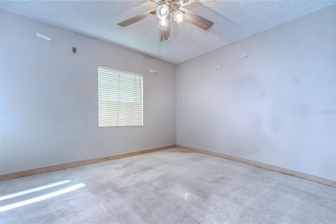 House in Valrico, Florida 4 bedrooms, 201.88 sq.m. № 1780632 - photo 21