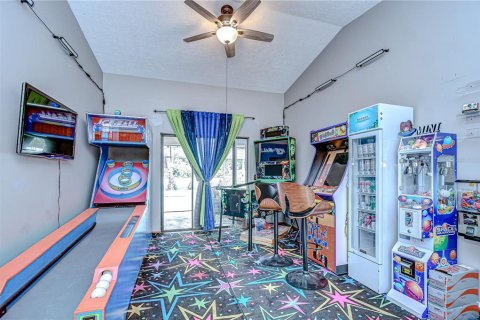 House in Valrico, Florida 4 bedrooms, 201.88 sq.m. № 1780632 - photo 9