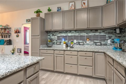 Casa en venta en Frostproof, Florida, 6 dormitorios, 463.02 m2 № 2239313 - foto 12