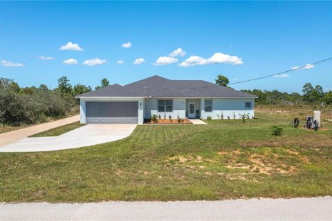 Casa en venta en Frostproof, Florida, 6 dormitorios, 463.02 m2 № 2239313 - foto 2