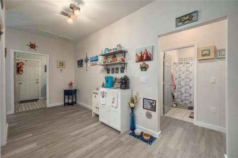 Casa en venta en Frostproof, Florida, 6 dormitorios, 463.02 m2 № 2239313 - foto 13