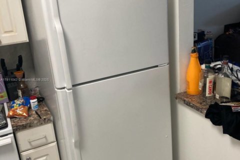 Купить кондоминиум в Маргит, Флорида 1 спальня, 66.89м2, № 1966179 - фото 3