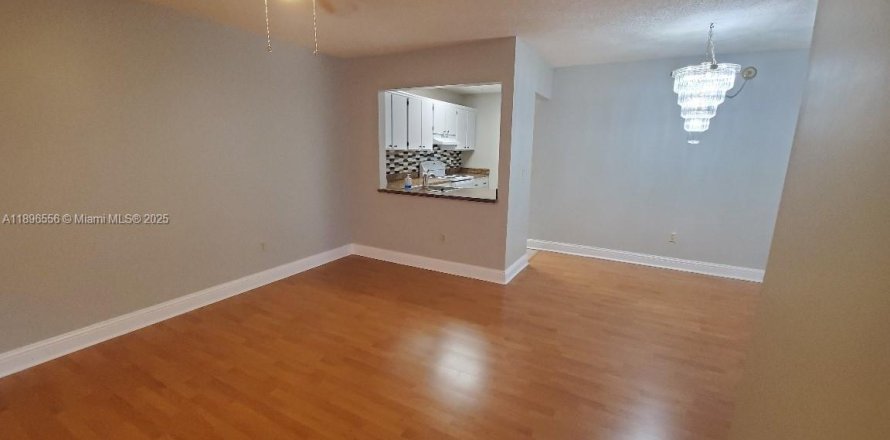 Condo à Hialeah, Floride, 2 chambres  № 1948315