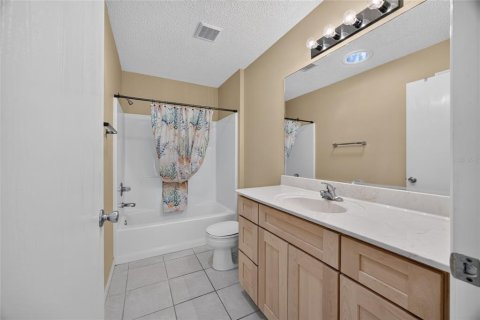 Villa ou maison à vendre à The Villages, Floride: 3 chambres, 117.52 m2 № 2416856 - photo 27