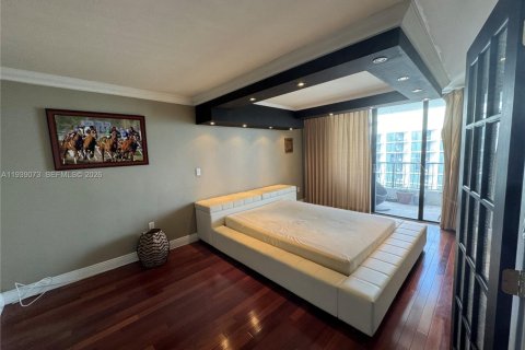 Copropriété à louer à Miami, Floride: 1 chambre, 79.9 m2 № 1996786 - photo 13