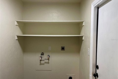 House in Gainesville, Florida 3 bedrooms, 117.71 sq.m. № 2092687 - photo 13