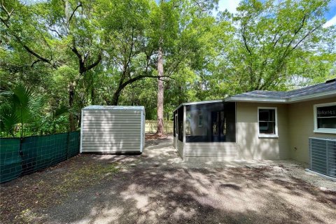 House in Gainesville, Florida 3 bedrooms, 117.71 sq.m. № 2092687 - photo 24