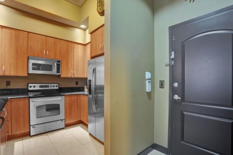 Condo in West Palm Beach, Florida, 1 bedroom  № 2243396 - photo 6