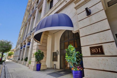 Condo in West Palm Beach, Florida, 1 bedroom  № 2243396