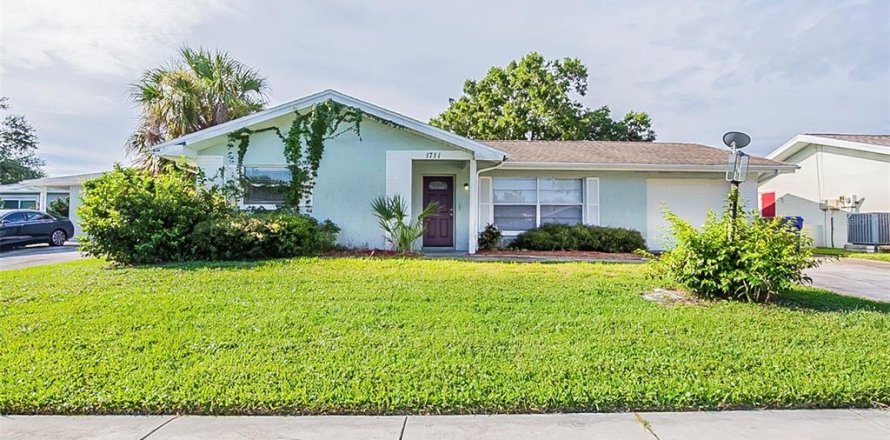 Villa ou maison à Oldsmar, Floride 3 chambres, 117.43 m2 № 1913400
