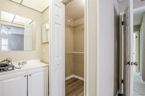 Villa ou maison à vendre à Oldsmar, Floride: 3 chambres, 117.43 m2 № 1913400 - photo 25