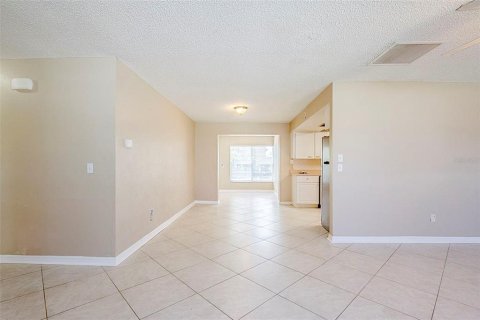 Villa ou maison à vendre à Oldsmar, Floride: 3 chambres, 117.43 m2 № 1913400 - photo 6