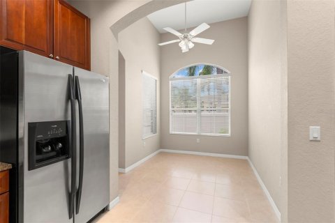 Condo in Sun City Center, Florida, 3 bedrooms  № 1910163 - photo 20