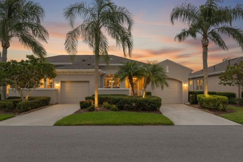 Condominio en alquiler en Sun City Center, Florida, 3 dormitorios, 151.43 m2 № 1910163 - foto 1