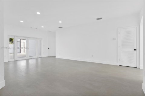 Casa en venta en Homestead, Florida, 3 dormitorios, 142.88 m2 № 1976468 - foto 12