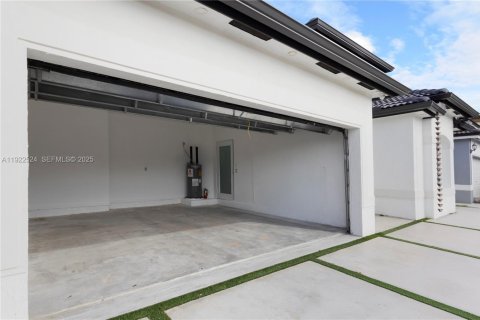 Casa en venta en Homestead, Florida, 3 dormitorios, 142.88 m2 № 1976468 - foto 30