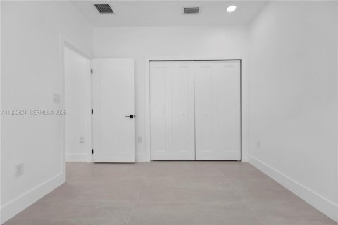 Casa en venta en Homestead, Florida, 3 dormitorios, 142.88 m2 № 1976468 - foto 22