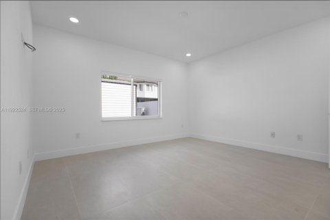 Casa en venta en Homestead, Florida, 3 dormitorios, 142.88 m2 № 1976468 - foto 17