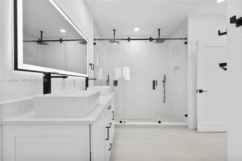 Casa en venta en Homestead, Florida, 3 dormitorios, 142.88 m2 № 1976468 - foto 21