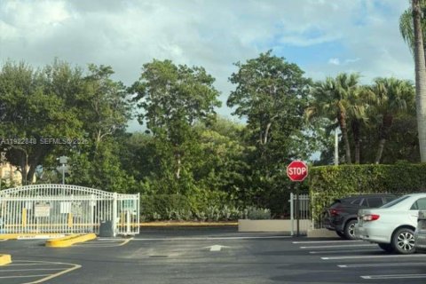 Copropriété à louer à Miami, Floride: 1 chambre, 69.68 m2 № 1976722 - photo 15