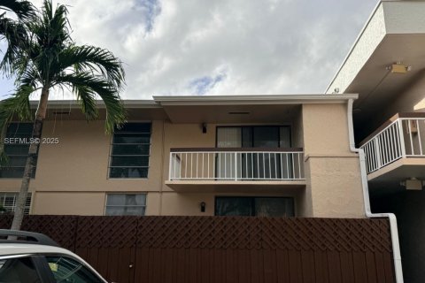 Copropriété à louer à Miami, Floride: 1 chambre, 69.68 m2 № 1976722 - photo 17