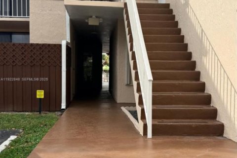 Copropriété à louer à Miami, Floride: 1 chambre, 69.68 m2 № 1976722 - photo 18