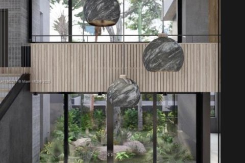 House in Miami, Florida 5 bedrooms, 486.71 sq.m. № 2022866 - photo 13