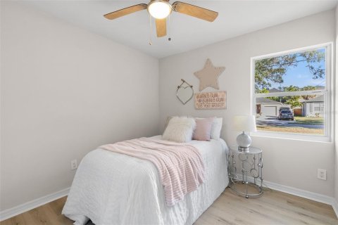 Casa en venta en Tampa, Florida, 3 dormitorios, 131.27 m2 № 2206490 - foto 18